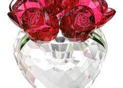 赤いバラの花 ガラスの風水置物 レッドローズ 薔薇の花束と花瓶の小さなクリスタル オブジェ