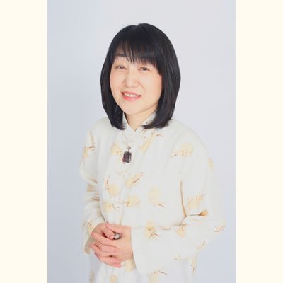 羽奈宮 百美（はなみや ゆみ）先生