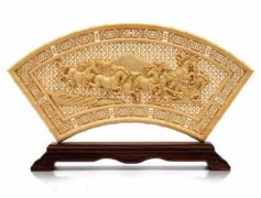 九頭馬と富士山の置物 木製 木彫 工芸品 檜 ひのき